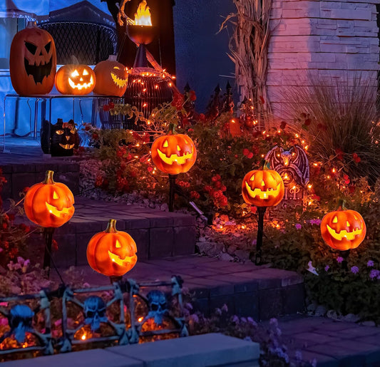 48% OFF 🔥2025 HOT SALE🎃✨ SPOOKTACULAR Solar Pumpkin Light